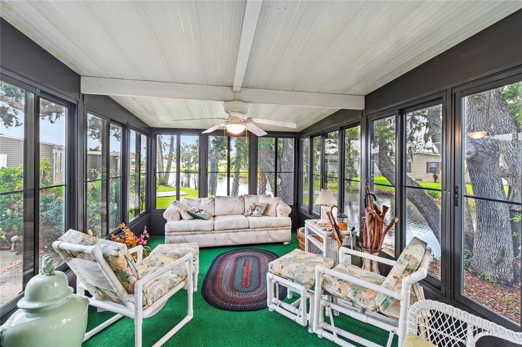 Activo con contrato: $239,000 (2 camas, 2 baños, 1876 Pies cuadrados)