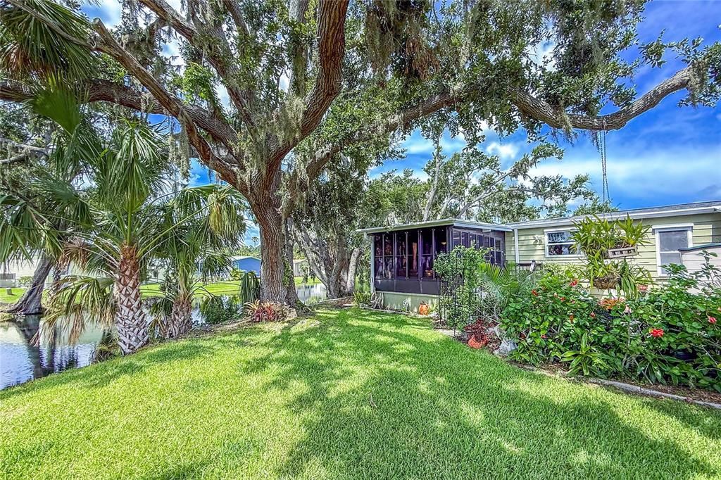 Activo con contrato: $239,000 (2 camas, 2 baños, 1876 Pies cuadrados)