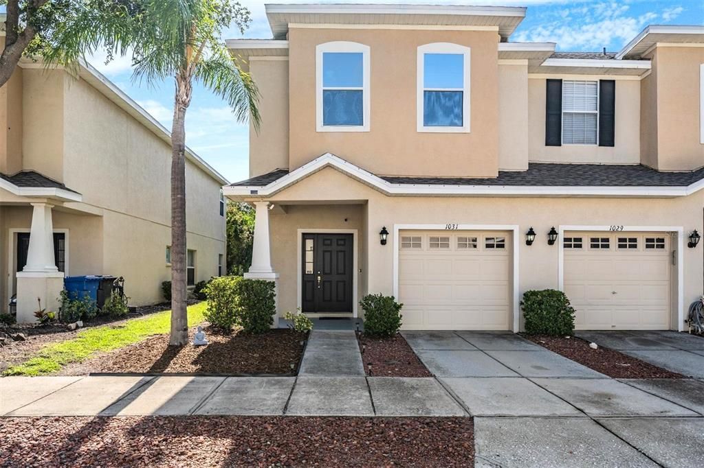 Vendido Recientemente: $310,000 (3 camas, 2 baños, 1832 Pies cuadrados)