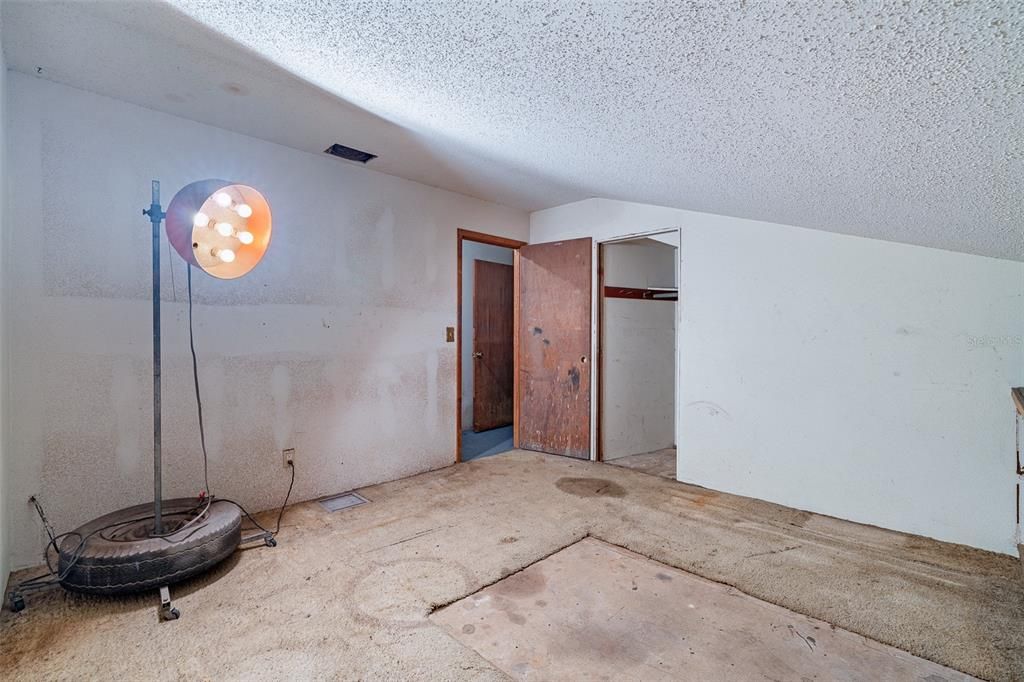 合同活跃: $444,900 (0 贝兹, 0 浴室, 3750 平方英尺)