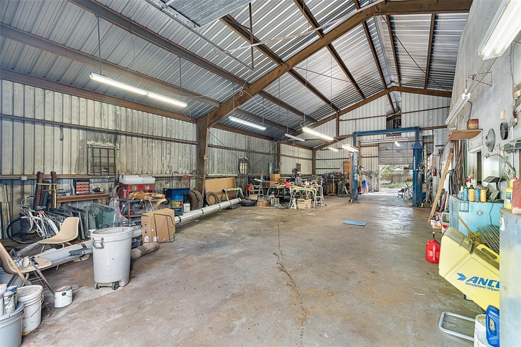 合同活跃: $444,900 (0 贝兹, 0 浴室, 3750 平方英尺)