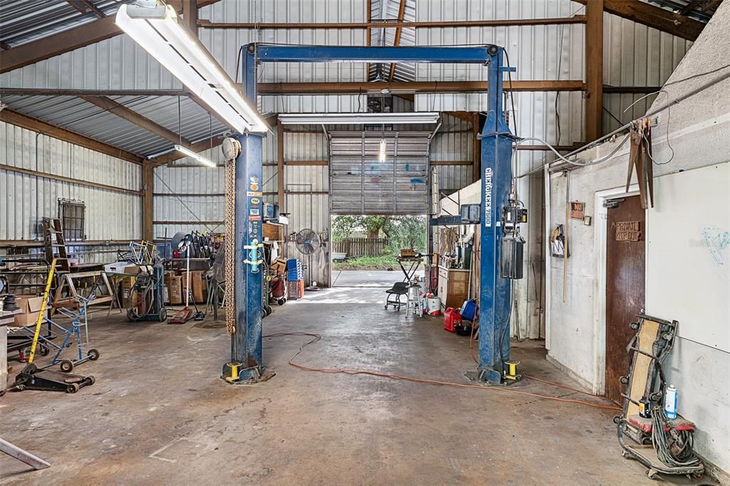 合同活跃: $444,900 (0 贝兹, 0 浴室, 3750 平方英尺)