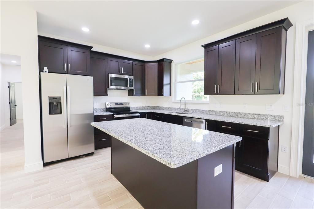 For Sale: $670,000 (3 beds, 2 baths, 1685 Square Feet)