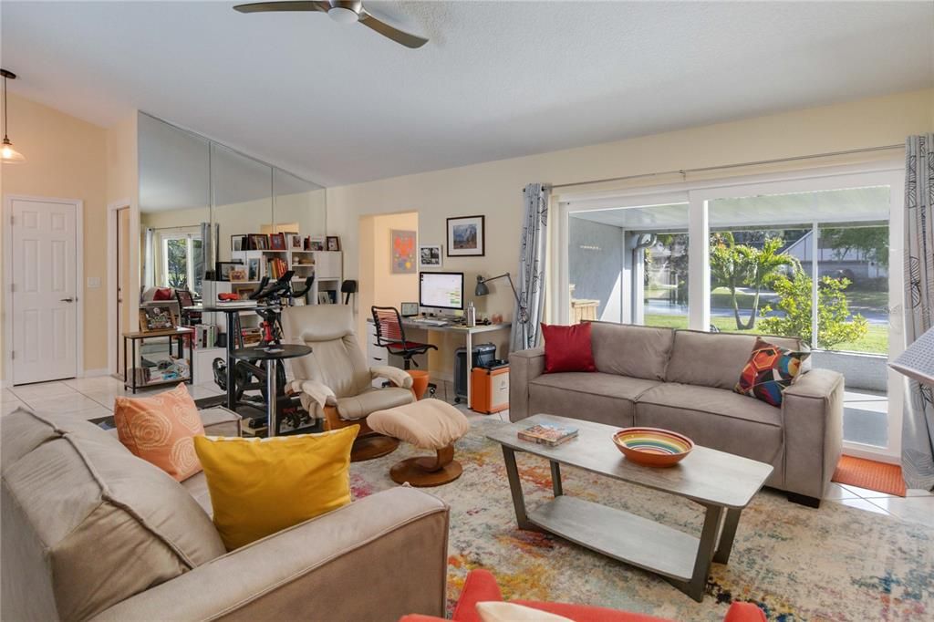 待售: $559,900 (4 贝兹, 2 浴室, 2226 平方英尺)