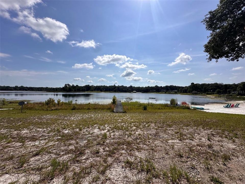 For Sale: $139,900 (2 beds, 1 baths, 672 Square Feet)