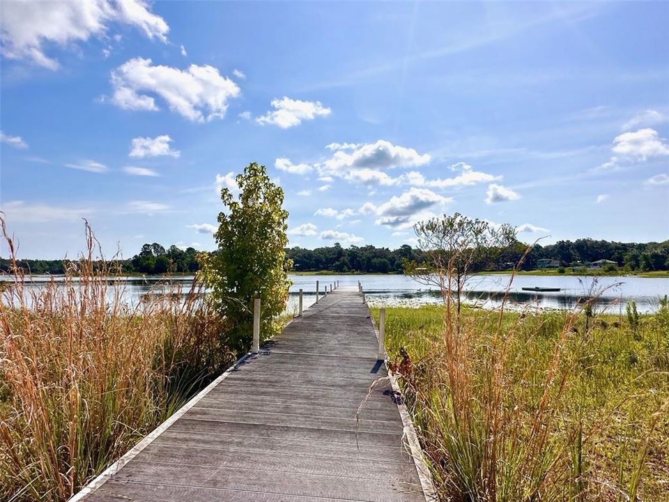 For Sale: $139,900 (2 beds, 1 baths, 672 Square Feet)