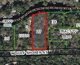 На продажу: $145,000 (1.35 acres)