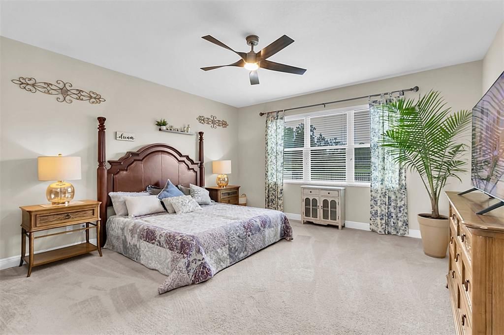 На продажу: $729,000 (4 спален, 2 ванн, 2706 Квадратных фут)