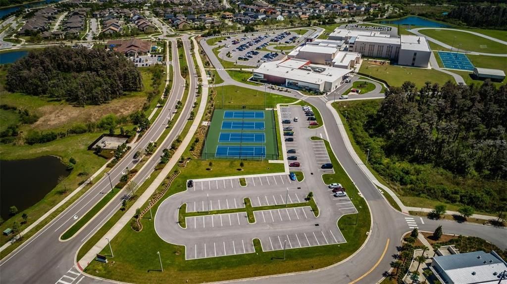 На продажу: $729,000 (4 спален, 2 ванн, 2706 Квадратных фут)