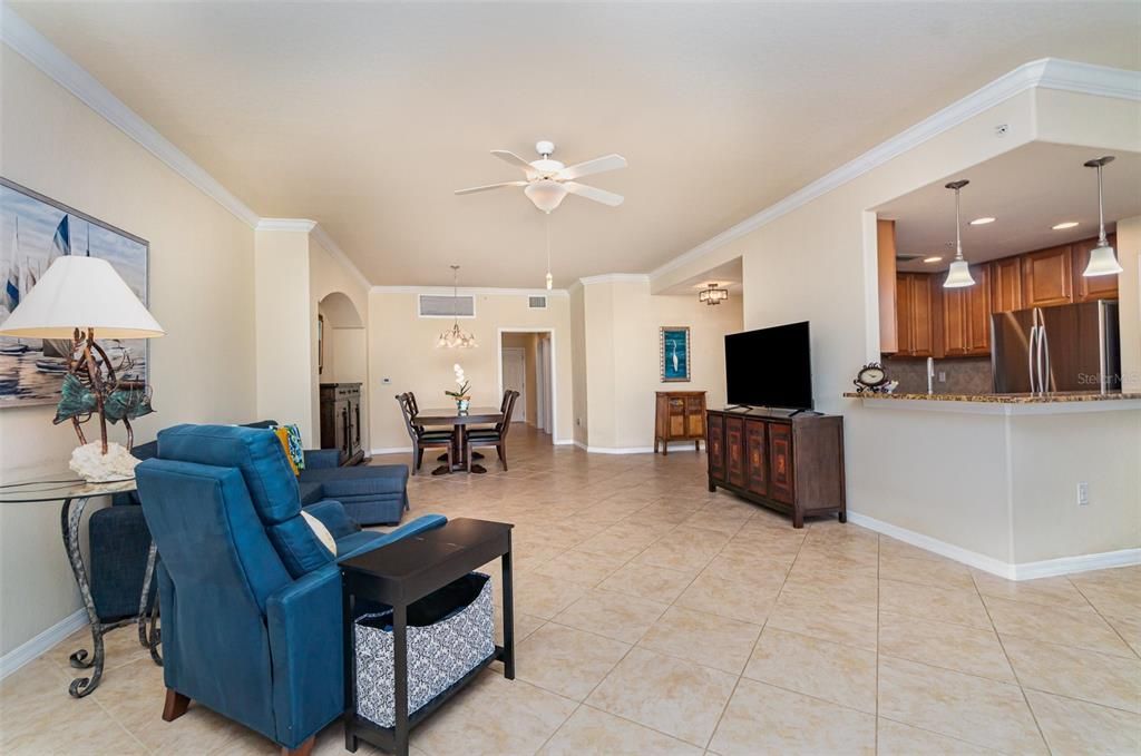 待售: $310,000 (3 贝兹, 2 浴室, 1752 平方英尺)