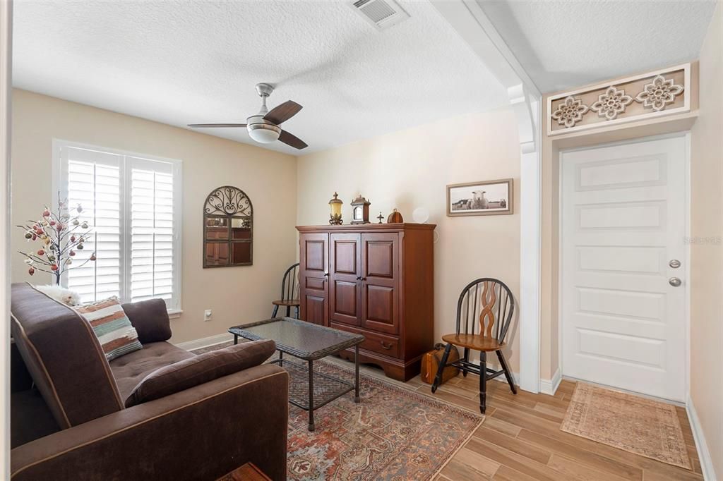 En Venta: $1,295,000 (3 camas, 4 baños, 3313 Pies cuadrados)