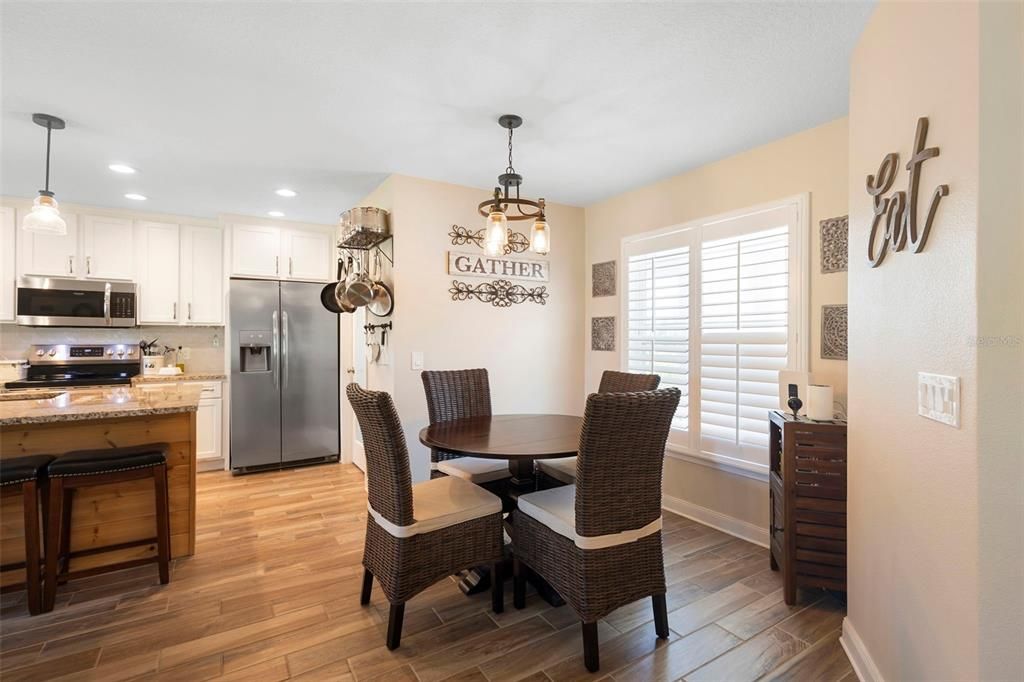 En Venta: $1,295,000 (3 camas, 4 baños, 3313 Pies cuadrados)