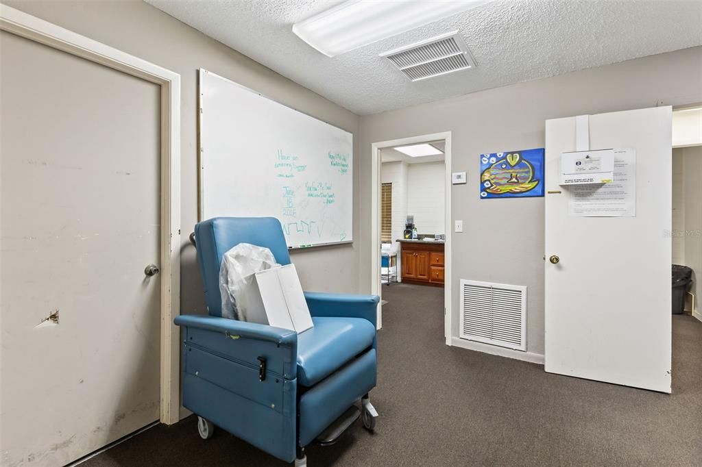 For Sale: $1,200,000 (0 beds, 0 baths, 14195 Square Feet)