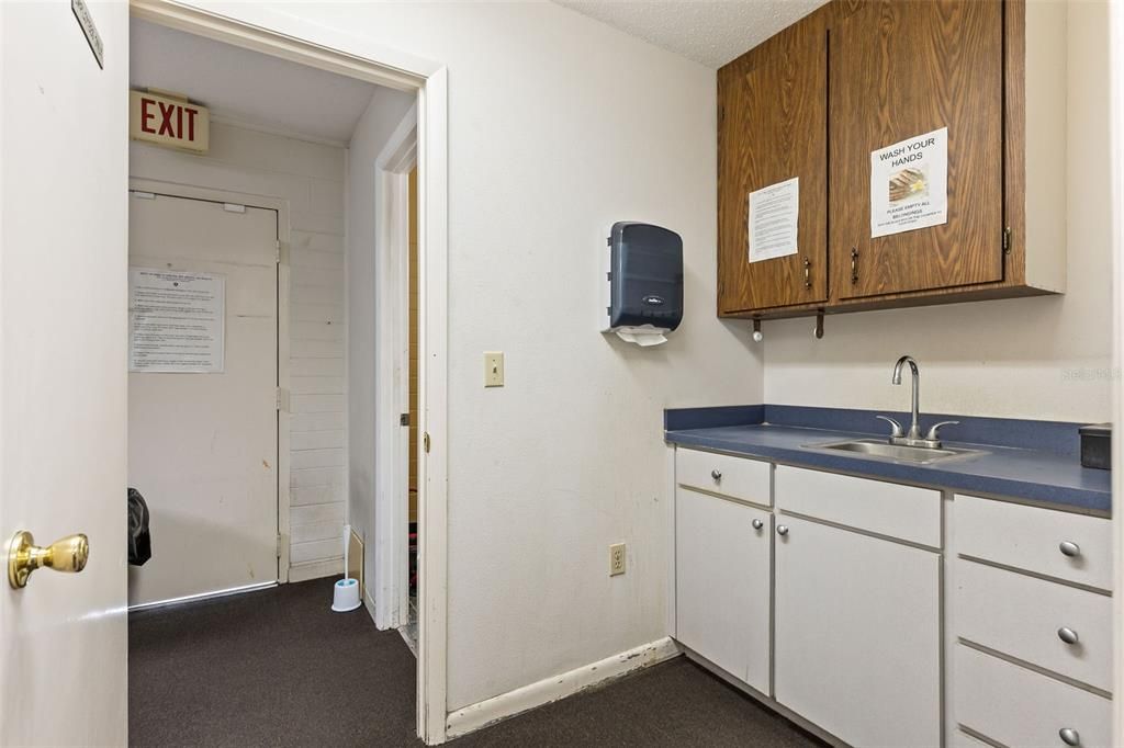 For Sale: $1,200,000 (0 beds, 0 baths, 14195 Square Feet)