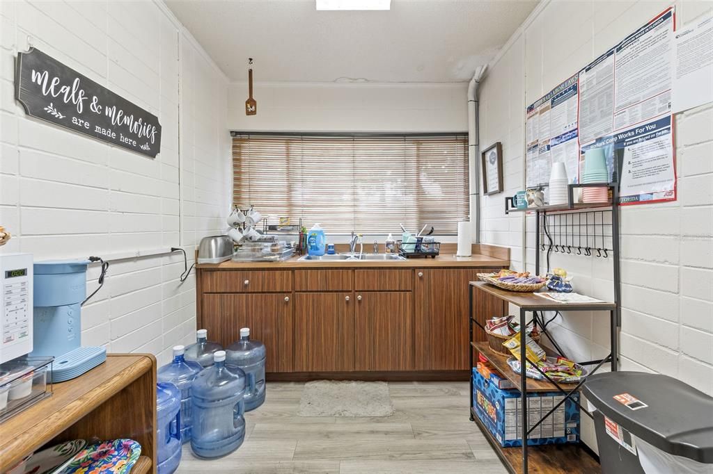 For Sale: $1,200,000 (0 beds, 0 baths, 14195 Square Feet)