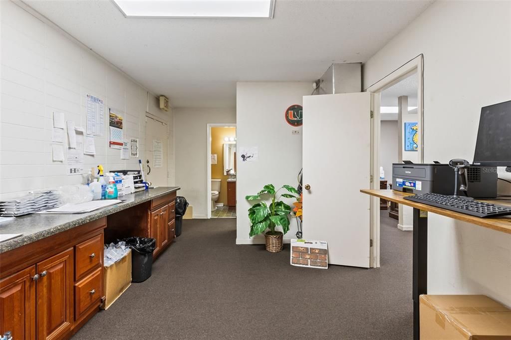 For Sale: $1,200,000 (0 beds, 0 baths, 14195 Square Feet)