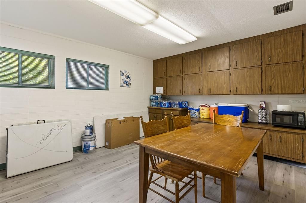 For Sale: $1,200,000 (0 beds, 0 baths, 14195 Square Feet)