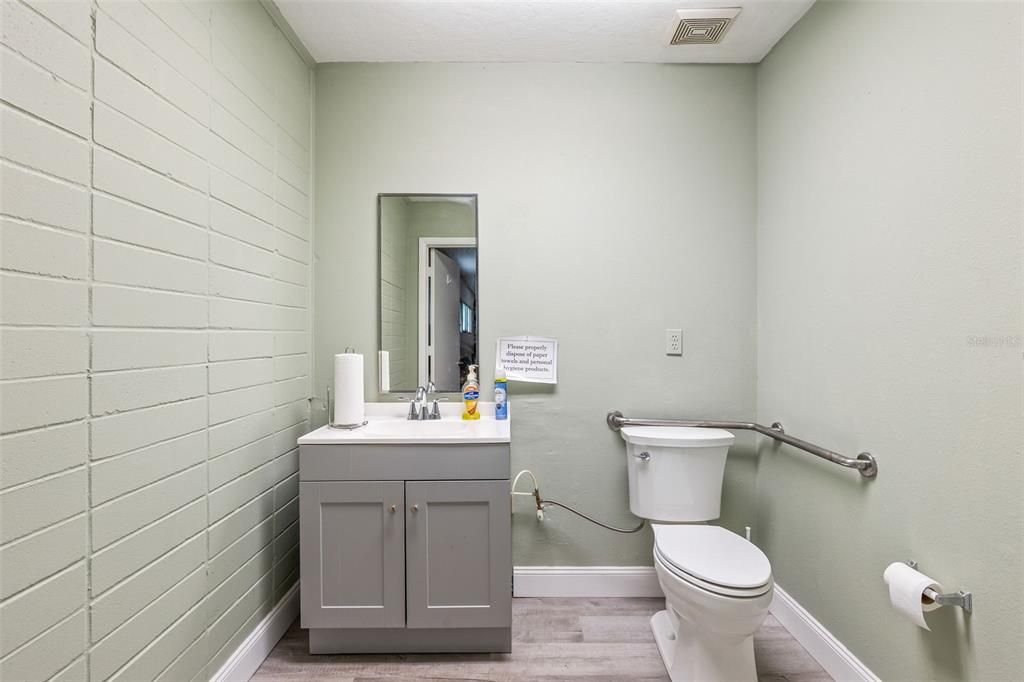 For Sale: $1,200,000 (0 beds, 0 baths, 14195 Square Feet)