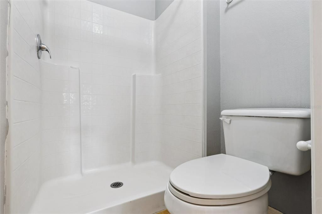 Active With Contract: $365,000 (3 beds, 2 baths, 1264 Square Feet)