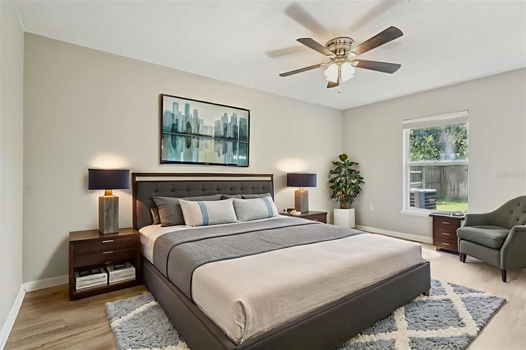 Active With Contract: $365,000 (3 beds, 2 baths, 1264 Square Feet)