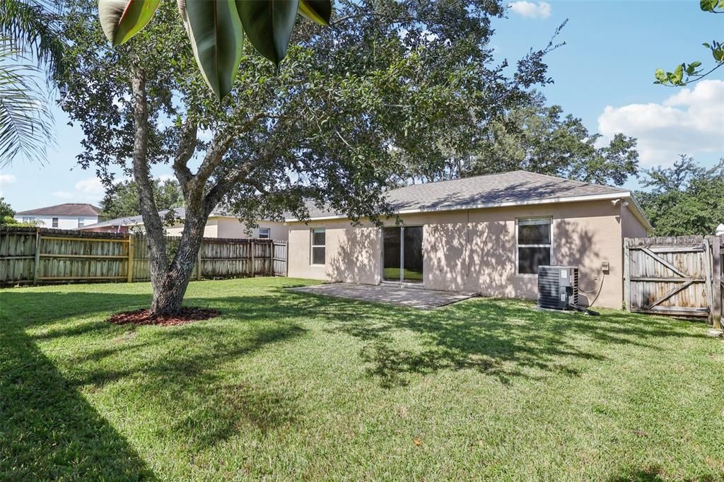 Active With Contract: $365,000 (3 beds, 2 baths, 1264 Square Feet)