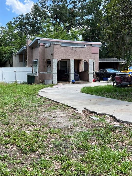 For Sale: $60,000 (2 beds, 1 baths, 468 Square Feet)