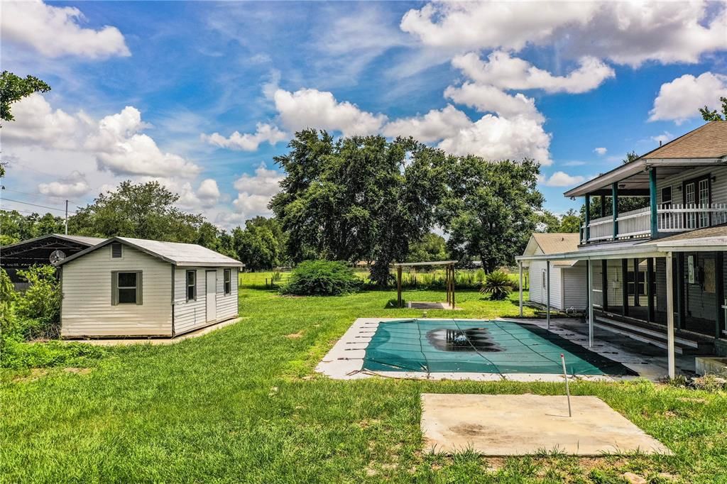 Под контрактом: $469,900 (4 спален, 4 ванн, 2520 Квадратных фут)