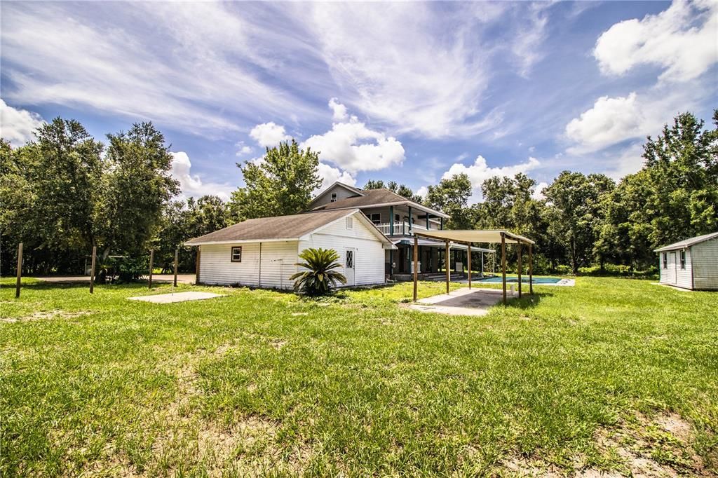 Под контрактом: $469,900 (4 спален, 4 ванн, 2520 Квадратных фут)