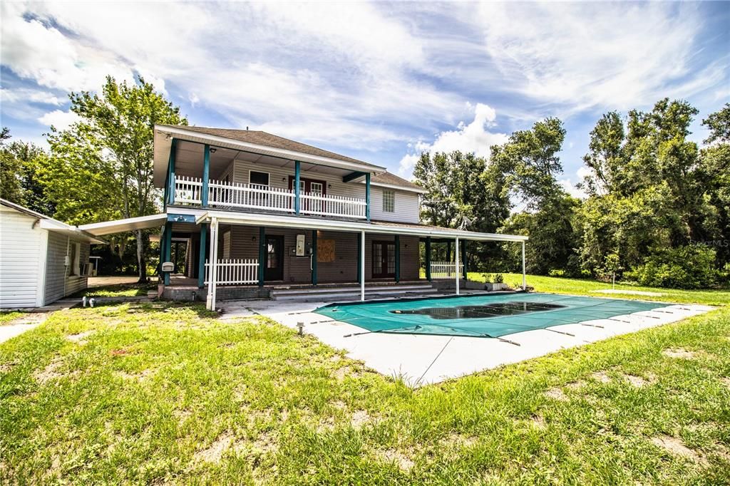 Под контрактом: $469,900 (4 спален, 4 ванн, 2520 Квадратных фут)