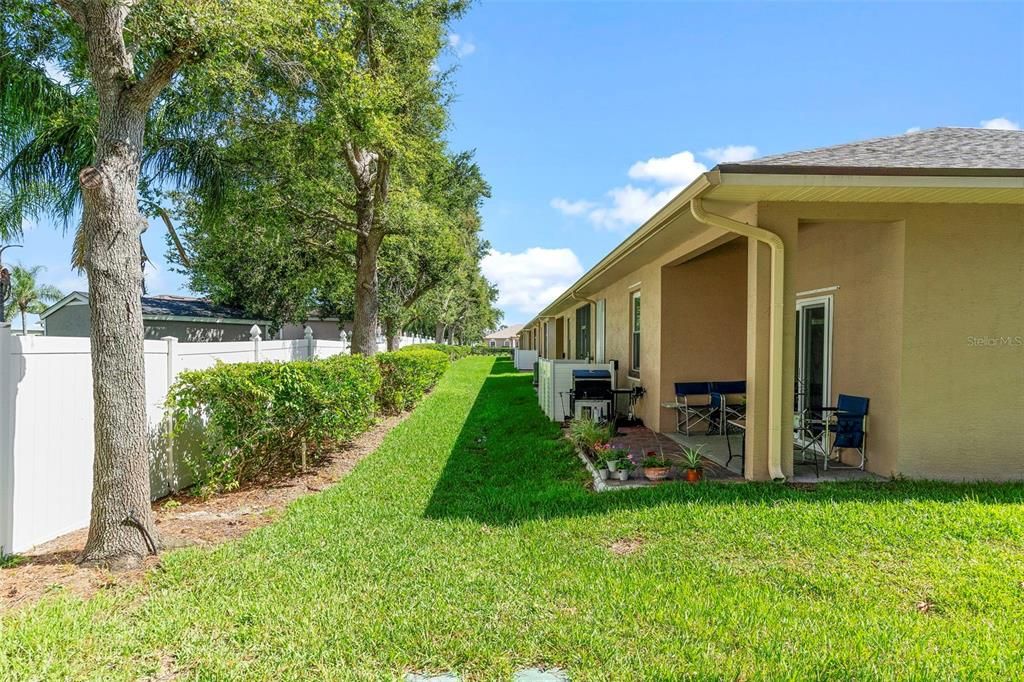 Activo con contrato: $229,500 (2 camas, 2 baños, 1055 Pies cuadrados)