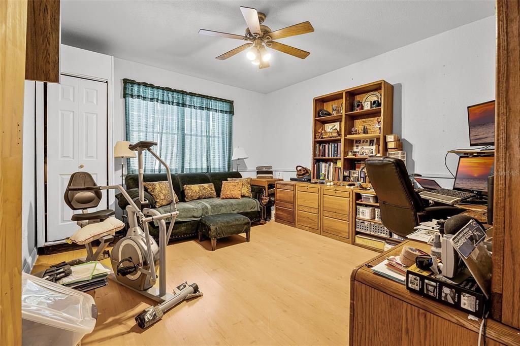 На продажу: $649,989 (4 спален, 3 ванн, 2234 Квадратных фут)