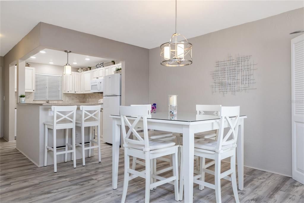 En Venta: $224,000 (1 camas, 1 baños, 964 Pies cuadrados)