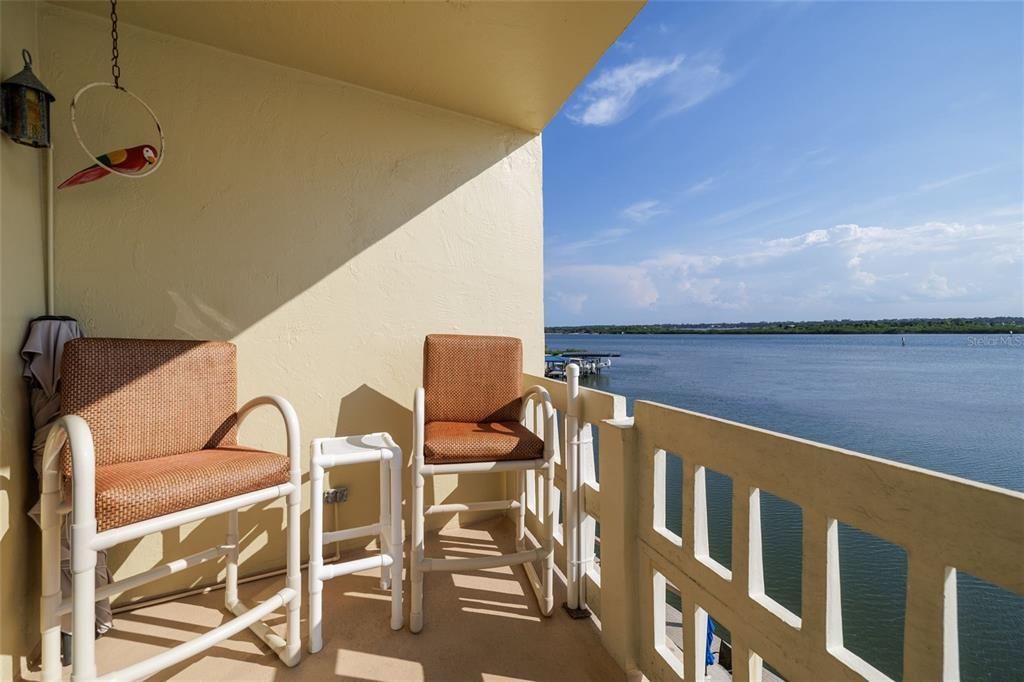 En Venta: $224,000 (1 camas, 1 baños, 964 Pies cuadrados)