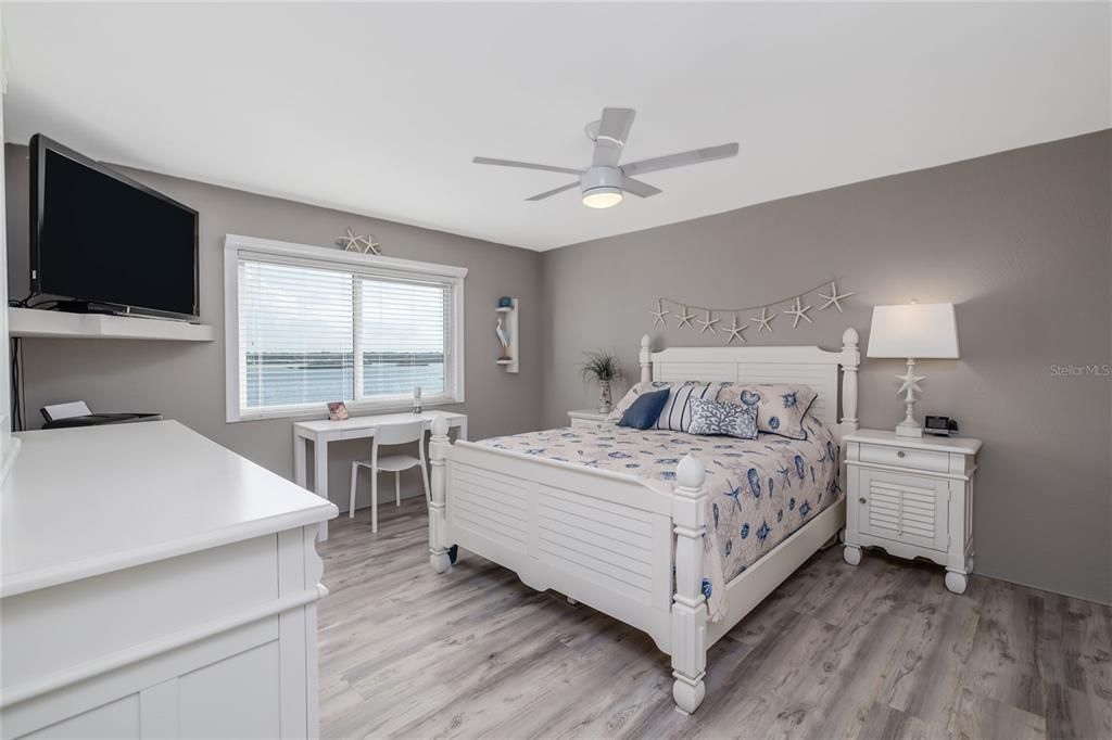 En Venta: $224,000 (1 camas, 1 baños, 964 Pies cuadrados)