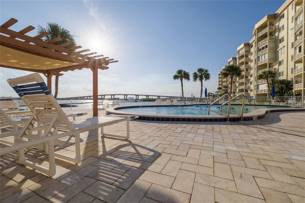 En Venta: $224,000 (1 camas, 1 baños, 964 Pies cuadrados)