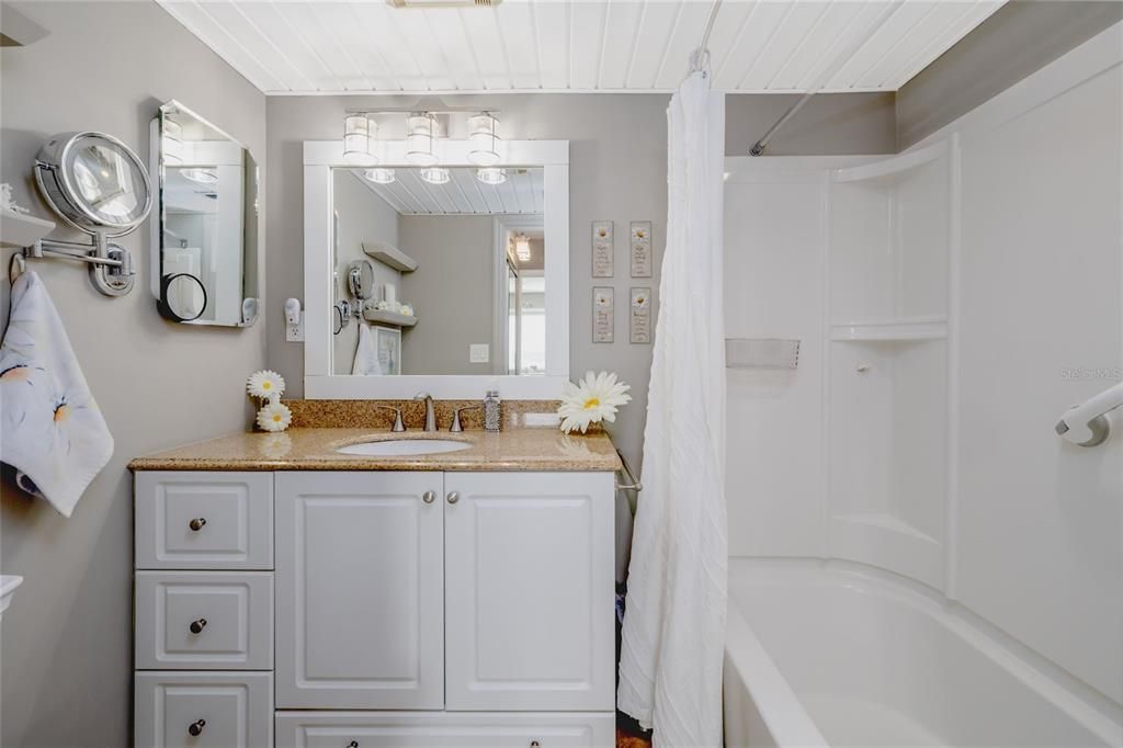 En Venta: $224,000 (1 camas, 1 baños, 964 Pies cuadrados)