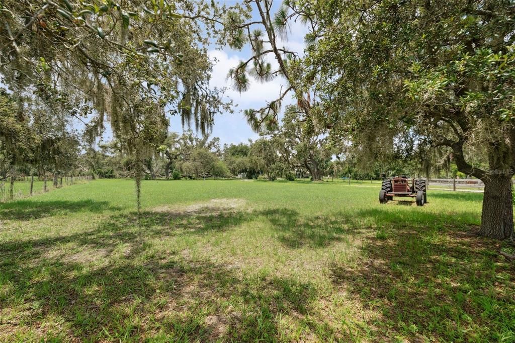 For Sale: $1,050,000 (3 beds, 2 baths, 1800 Square Feet)