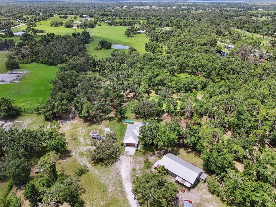 For Sale: $1,050,000 (3 beds, 2 baths, 1800 Square Feet)