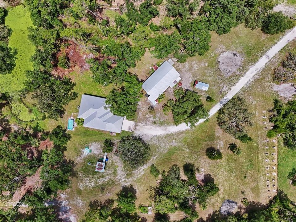 For Sale: $1,050,000 (3 beds, 2 baths, 1800 Square Feet)