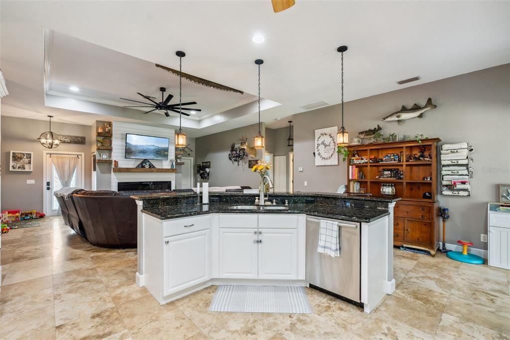 For Sale: $1,050,000 (3 beds, 2 baths, 1800 Square Feet)