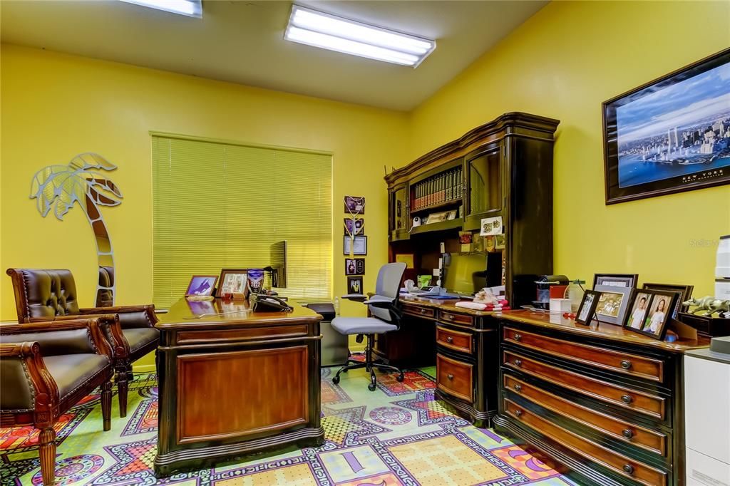 待售: $2,495,000 (0 贝兹, 0 浴室, 5500 平方英尺)