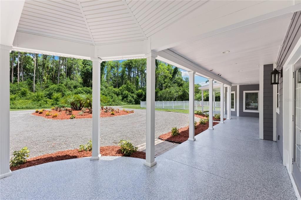 For Sale: $1,395,000 (4 beds, 3 baths, 4071 Square Feet)