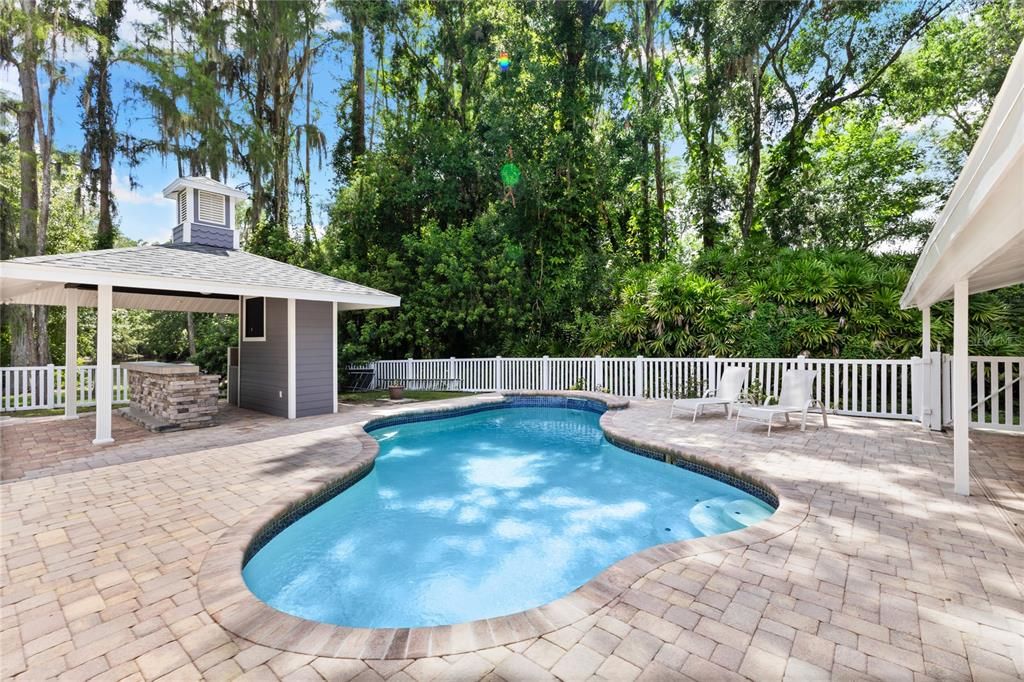 For Sale: $1,395,000 (4 beds, 3 baths, 4071 Square Feet)