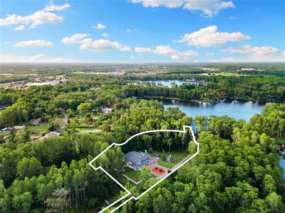 For Sale: $1,395,000 (4 beds, 3 baths, 4071 Square Feet)