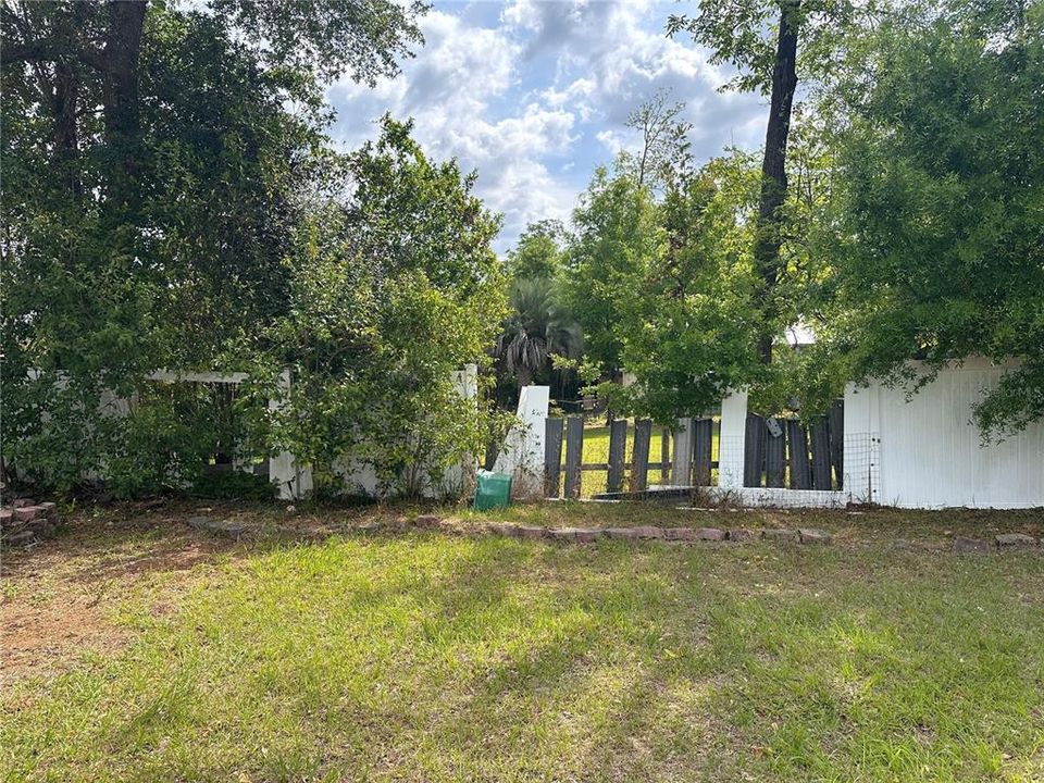 待售: $189,900 (3 贝兹, 2 浴室, 1341 平方英尺)