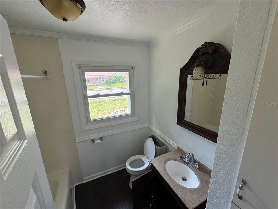 待售: $189,900 (3 贝兹, 2 浴室, 1341 平方英尺)