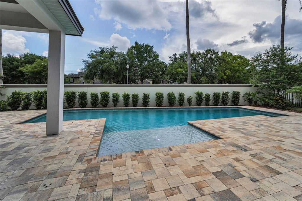 待售: $1,629,900 (4 贝兹, 4 浴室, 3835 平方英尺)