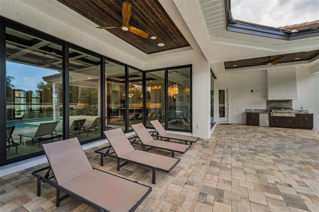 待售: $1,629,900 (4 贝兹, 4 浴室, 3835 平方英尺)