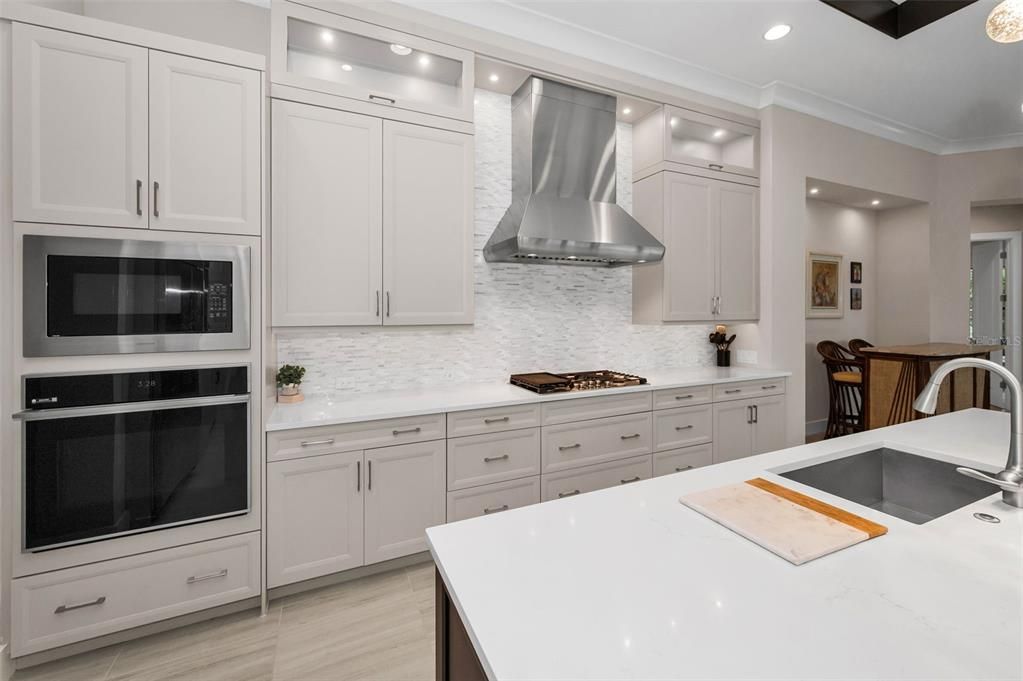 待售: $1,629,900 (4 贝兹, 4 浴室, 3835 平方英尺)