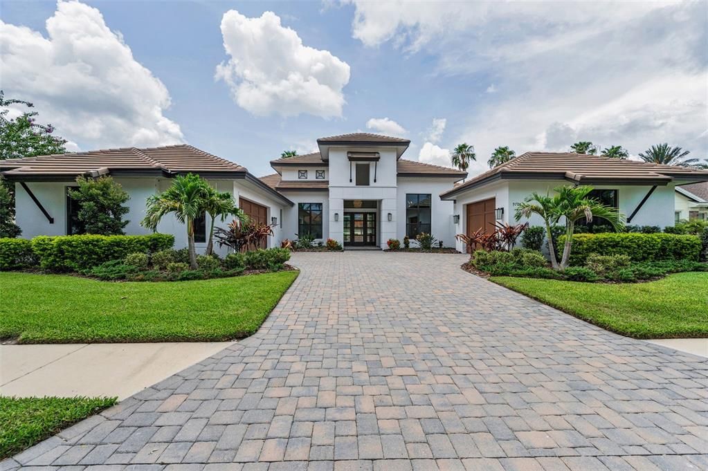 待售: $1,629,900 (4 贝兹, 4 浴室, 3835 平方英尺)